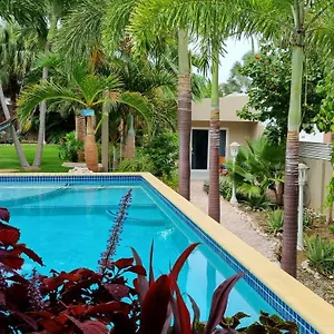 Hibiscus House 4*, Jan Thiel Curacao