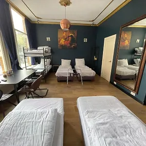 3* Hotel Rembrandt Square Center